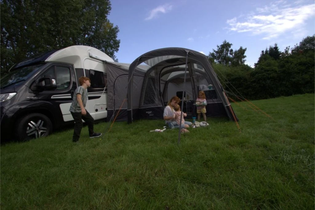 Vango Galli III Tall Air Drive Away Awning - Image 13