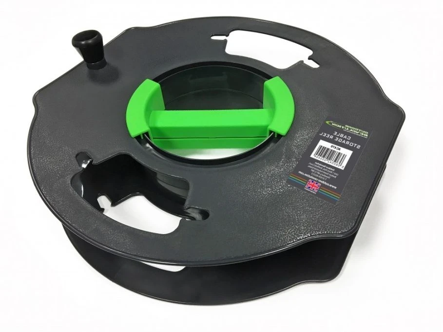 Outdoor Revolution Mains Cable Storage Reel - Image 2