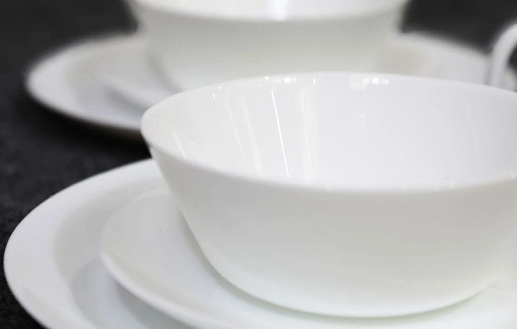 Vango Opal 8 Piece Dining Set - Image 4